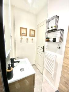 Fotografia z galérie ubytovania Appartements chaleureux - 15 min à pied de la gare v destinácii Le Havre