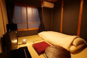 TV o dispositivi per l'intrattenimento presso 飛騨金山 古民家宿 恩家 -おんや-