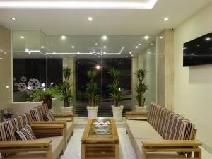 Khu vực sảnh/lễ tân tại Hoa Vinh Hotel