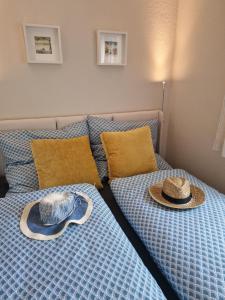 Postel nebo postele na pokoji v ubytování Ferienwohnung Frau Hansen