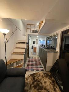 Η κουζίνα ή μικρή κουζίνα στο Tiny home in the hills Ruapehu