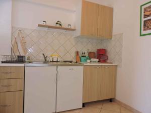 Zdjęcie z galerii obiektu Apartment Pomer 2 w mieście Pomer