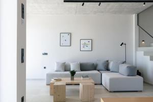 Posedenie v ubytovaní Krystallon Villas