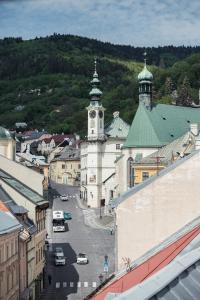Nespecifikovaný výhled na hory nebo výhled na hory při pohledu z apartmánu