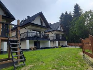 Budynek, w którym mieści się dom wakacyjny