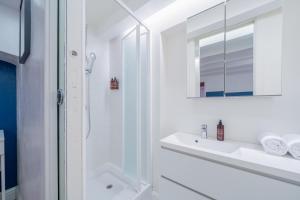 A bathroom at RELSTAY - Brera District