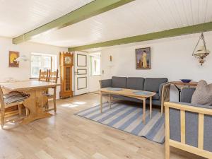 Posezení v ubytování Holiday home Læsø II