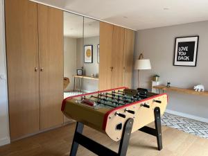 Fotografie z fotogalerie ubytování La Maison du Bonheur 195 m2 - Piscine - Jacuzzi - Proche Plage v destinaci Aimargues