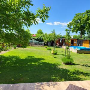 Jardí fora de Haus Nutheblick - Komfort Appartement