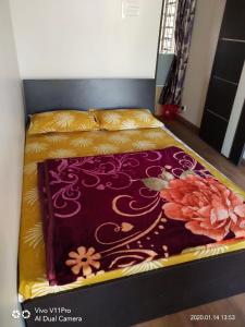 Letto o letti in una camera di His Grace Holiday Home - Nr to Malpe Beach
