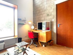 TV/Unterhaltungsangebot in der Unterkunft Industriële WOW! Private studio 35m2