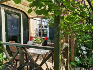 Vonkajšia záhrada v ubytovaní Little Get-A-Way Hellevoetsluis