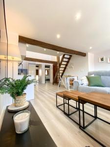 Posezení v ubytování LAGO Home - Apartamento nuevo en Llanes centro