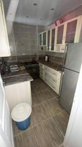 Η κουζίνα ή μικρή κουζίνα στο Rehab 2- Modern one bedroom with garden