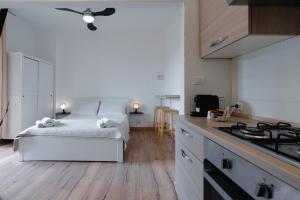 Kuchyň nebo kuchyňský kout v ubytování B&B Elegance