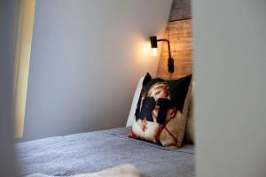 Llit o llits en una habitació de higgihaus Apartment 6 Clare Street Aparthotel Central Location