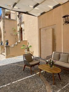 Istumisnurk majutusasutuses Chiusa Di Carlo Agriturismo