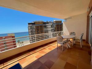 Balkon lub taras w obiekcie Playa de Oro con Parking