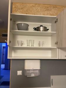 A kitchen or kitchenette at Colonel apartment 956 Még 7 kép