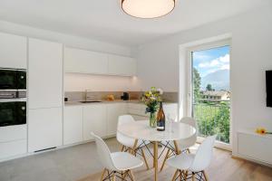 Kuchyň nebo kuchyňský kout v ubytování Haus Weinblick Apt 5