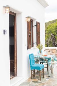 Χώρος καθιστικού στο Maria's Traditional Villa