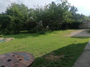 Fotografie z fotogalerie ubytování Chambre La noyeraie v destinaci Saint-Nicolas-de-la-Grave