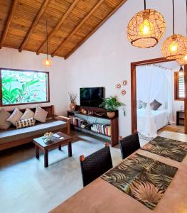 TV a/nebo společenská místnost v ubytování Vila dos Macacos Trancoso + 37 fotografií