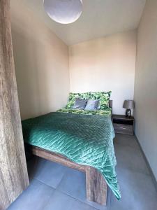 Ένα ή περισσότερα κρεβάτια σε δωμάτιο στο Platinum Apartament