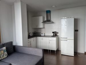 Kuchyň nebo kuchyňský kout v ubytování Casa As Neves - 2B Gran Ventanal