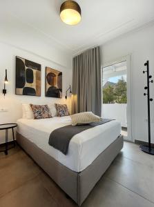 Postel nebo postele na pokoji v ubytování Bay view residence