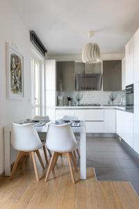 Fotografie z fotogalerie ubytování Casadelmare14 Roof Deluxe - Vista Mozzafiato con jacuzzi v destinaci Tortoreto Lido