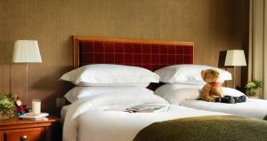Ein Bett oder Betten in einem Zimmer der Unterkunft Parknasilla Resort & Spa