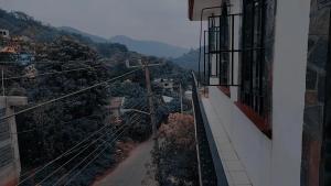 - Balcón de un edificio con vistas a la montaña en Casa la Conchita, en San Luis Potosí