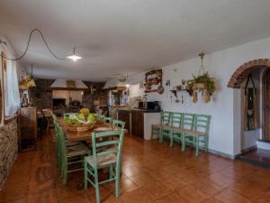 Kép Villa near Montecchio Vespoli with Pool szállásáról Castiglion Fiorentinóban a galériában
