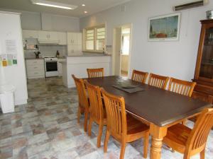 Dapur atau dapur kecil di Bayview at Stansbury