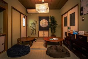 Posezení v ubytování Wabi Sabi Hostel
