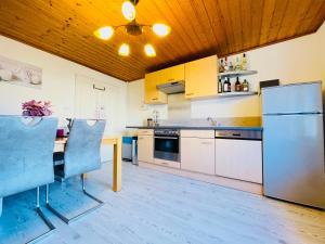 Ferienwohnung Bosruckblick tesisinde mutfak veya mini mutfak