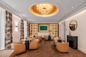 Lounge alebo bar v ubytovaní Áurea Casa Palacio Sagasta by Eurostars Hotel Company