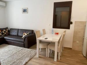 Posezení v ubytování Apartment in Becici