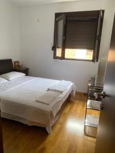 Postel nebo postele na pokoji v ubytování Apartment in Becici