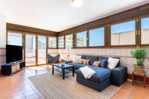 Zdjęcie z galerii obiektu Atico Prada - 3 bedroom penthouse in the heart of Fuengirola w mieście Fuengirola