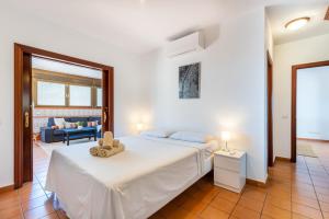 Zdjęcie z galerii obiektu Atico Prada - 3 bedroom penthouse in the heart of Fuengirola w mieście Fuengirola