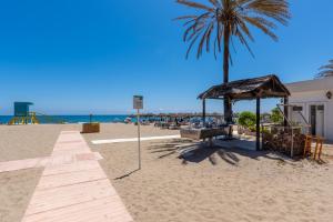 Zdjęcie z galerii obiektu Atico Prada - 3 bedroom penthouse in the heart of Fuengirola w mieście Fuengirola