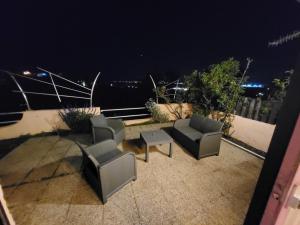 Posedenie v ubytovaní PORTICCIO villa dans résidence avec piscines 4-6 personnes BRILOC Appartements