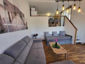 Posedenie v ubytovaní PORTICCIO villa dans résidence avec piscines 4-6 personnes BRILOC Appartements