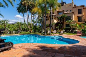 The swimming pool at or close to Luxury Apartment Marbella