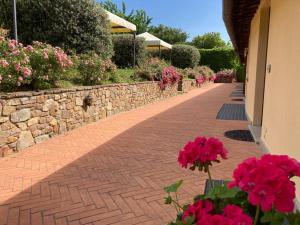 A garden outside Agriturismo Cima alla Serra