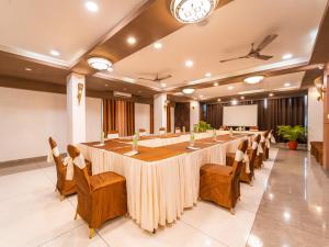 Gallery image of Hotel signature Planet in Indore