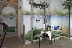 Patio nebo venkovní prostory v ubytování Hotel Rondinella Locarno