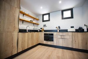 Kuchyň nebo kuchyňský kout v ubytování Holidays, Duplex para 4, Gorbea